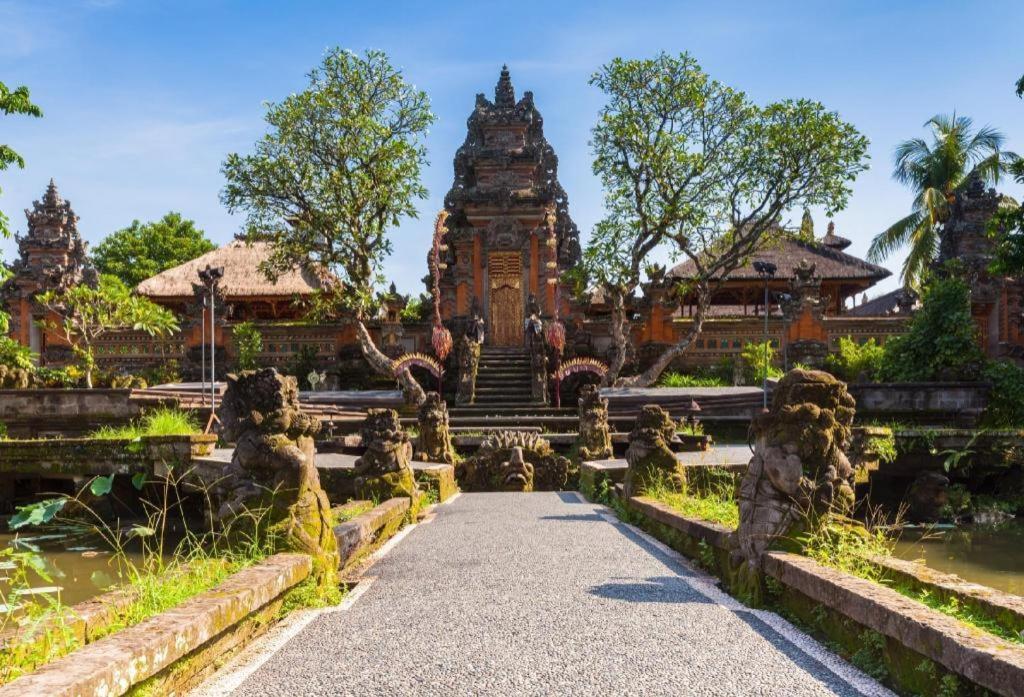 Casa Ganesha Hotel Ubud Exterior photo