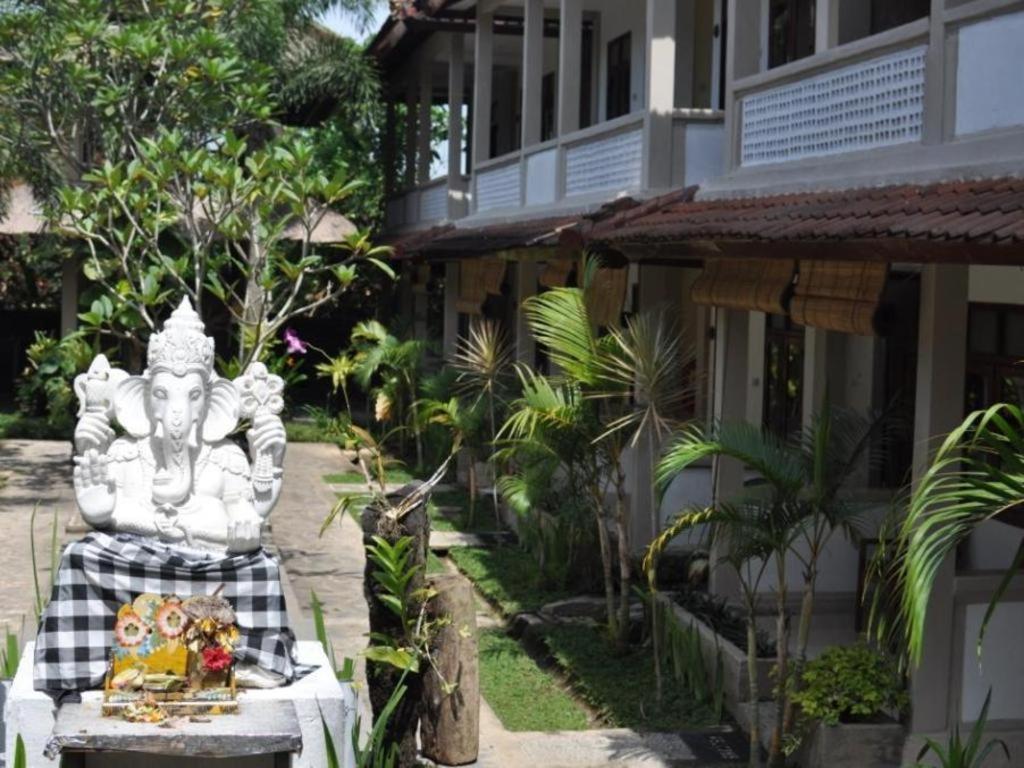 Casa Ganesha Hotel Ubud Exterior photo